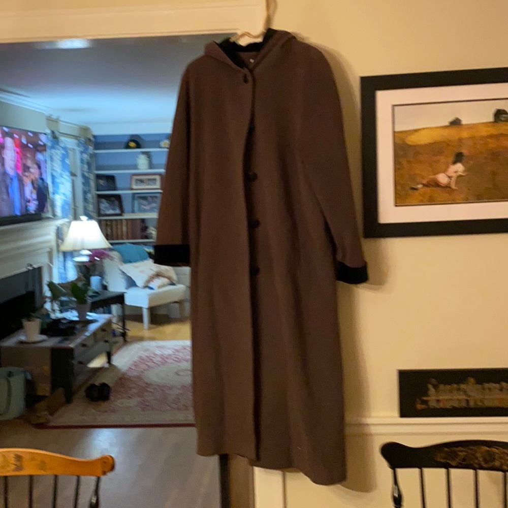 Beautiful Forecaster wool coat Size 10 velvet hood